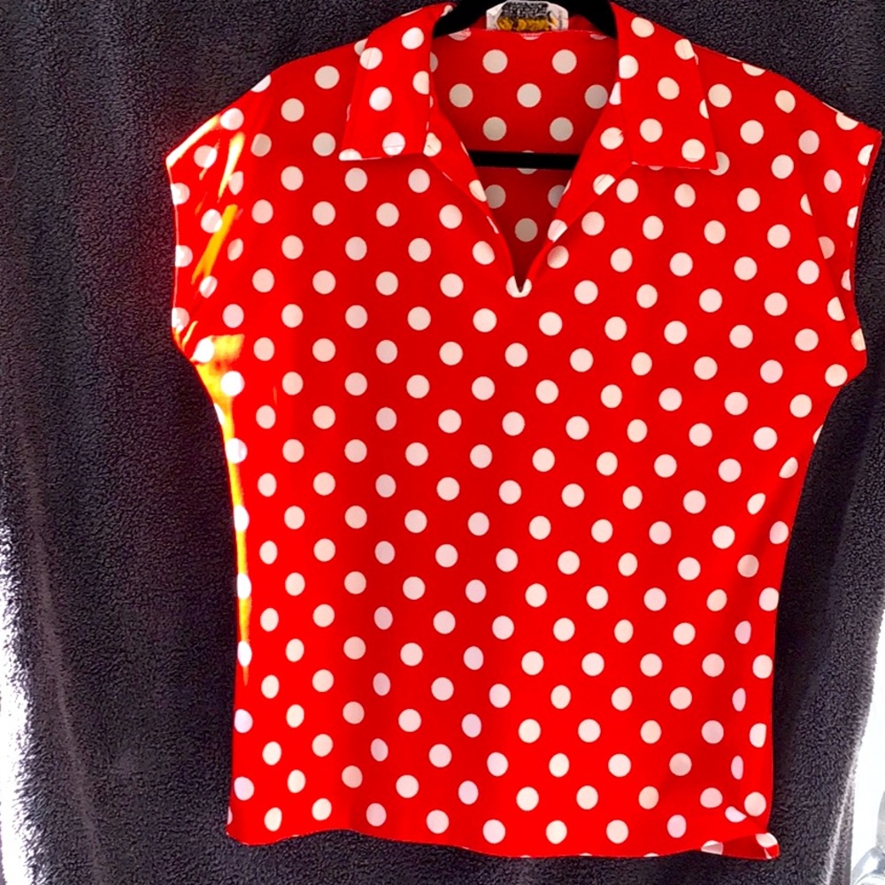 ♦️contemporary Classics top♦️